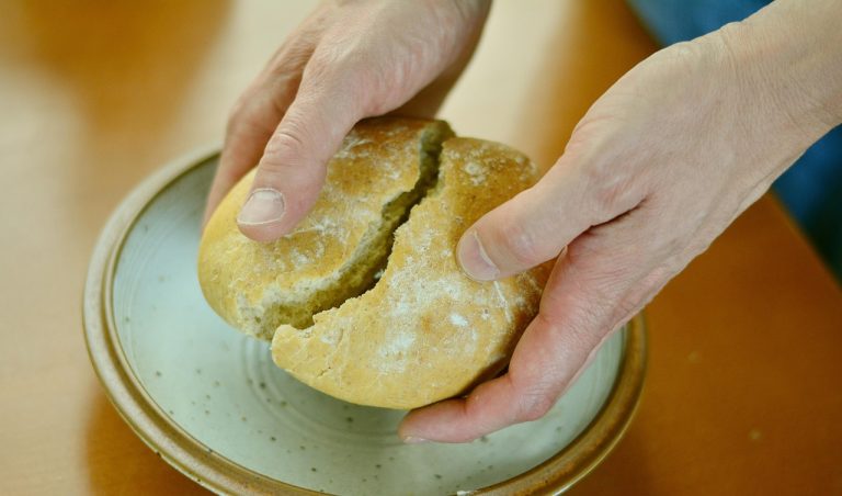 Supper, worship, christian faith — examplearticle
